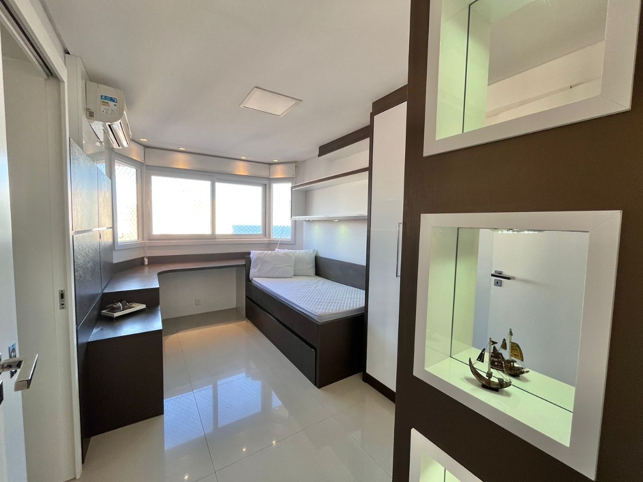 Apartamento, 5 quartos, 242 m² - Foto 11