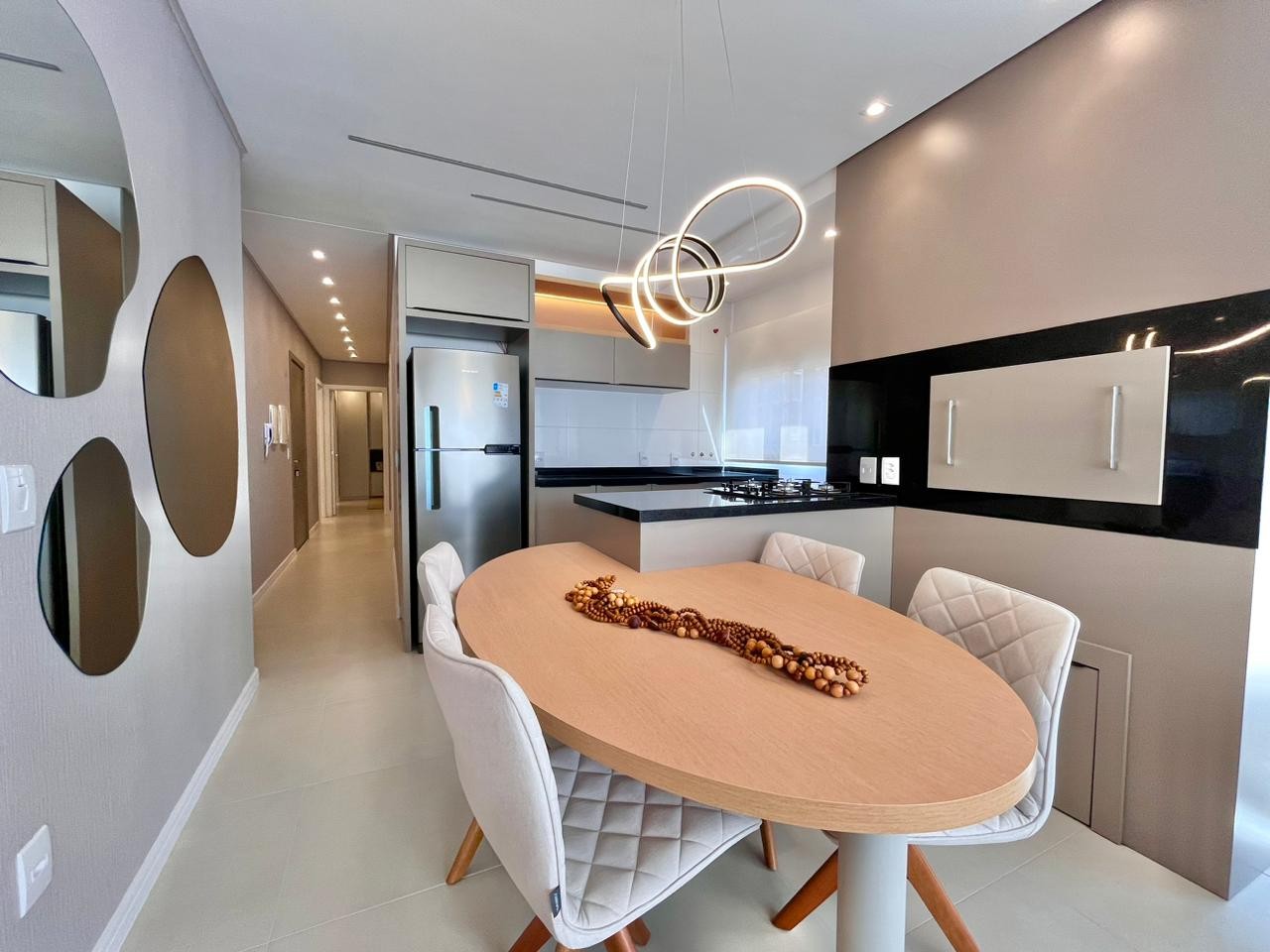 Apartamento à venda com 3 quartos, 98m² - Foto 5