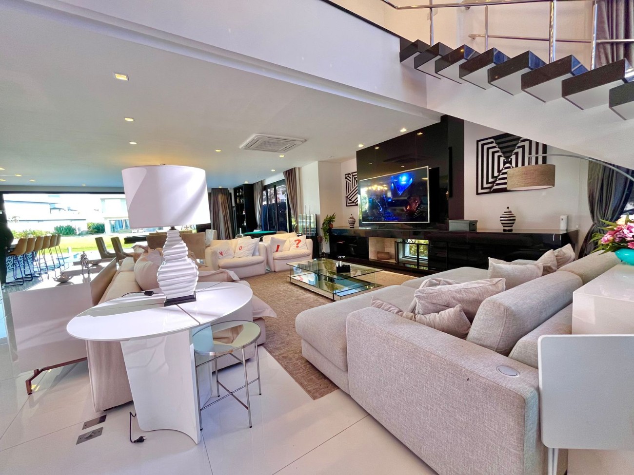 Casa de Condomínio à venda com 5 quartos, 409m² - Foto 14
