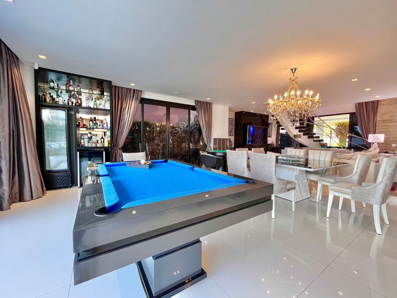 Casa de Condomínio à venda com 5 quartos, 409m² - Foto 15