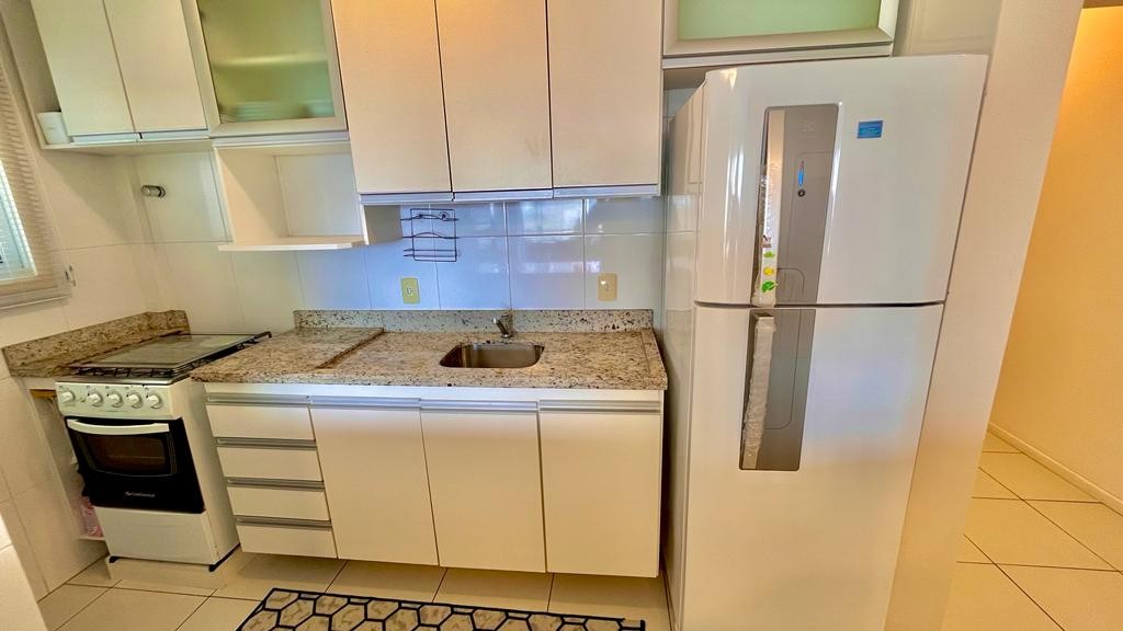 Apartamento à venda com 3 quartos, 125m² - Foto 5