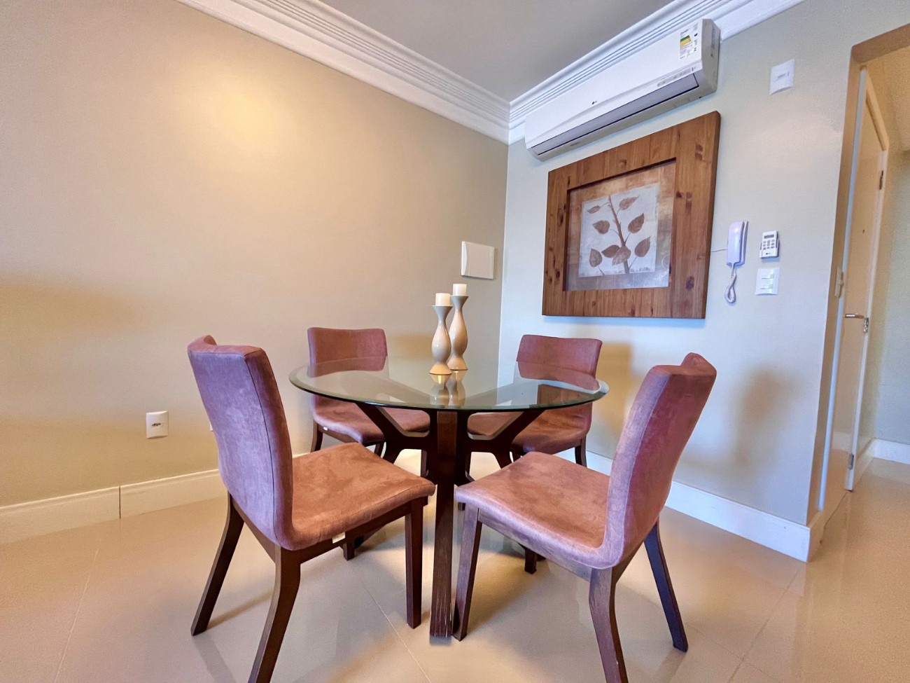Apartamento à venda com 3 quartos, 234m² - Foto 8