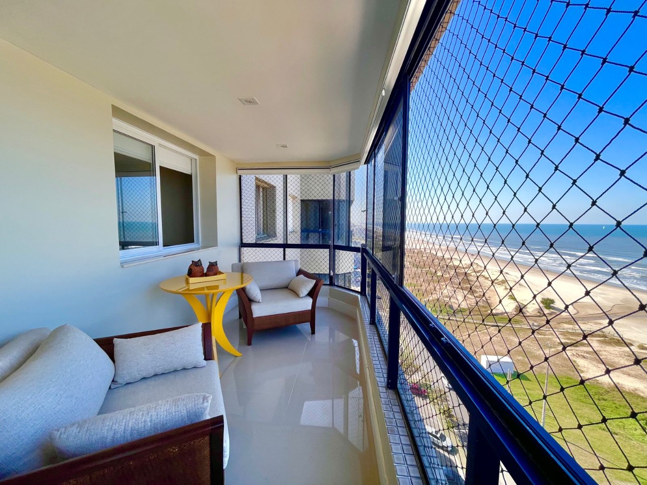 Apartamento à venda com 3 quartos, 234m² - Foto 15