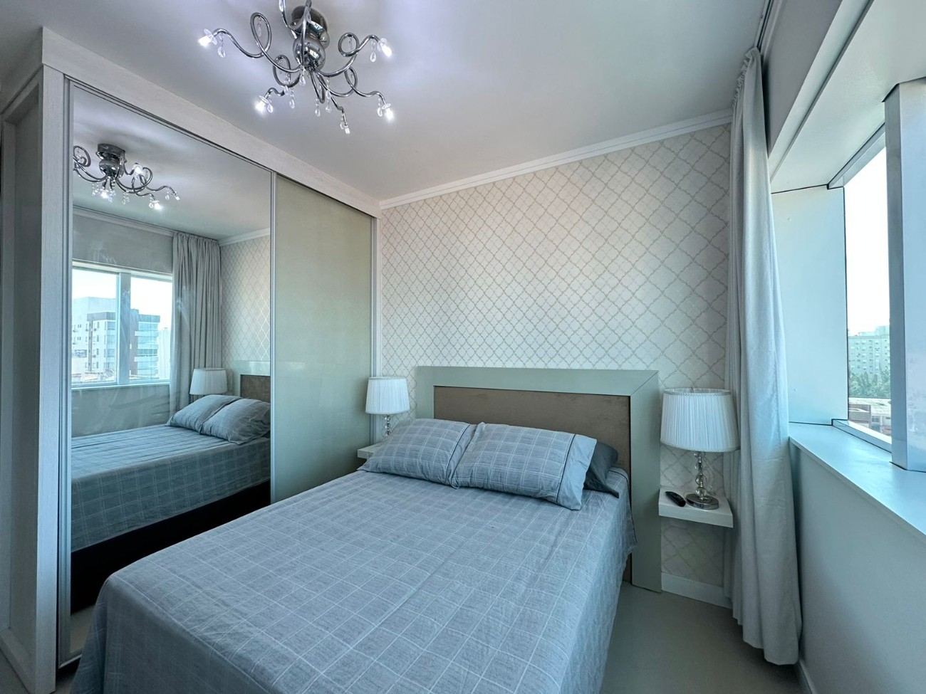 Apartamento à venda com 2 quartos, 100m² - Foto 17