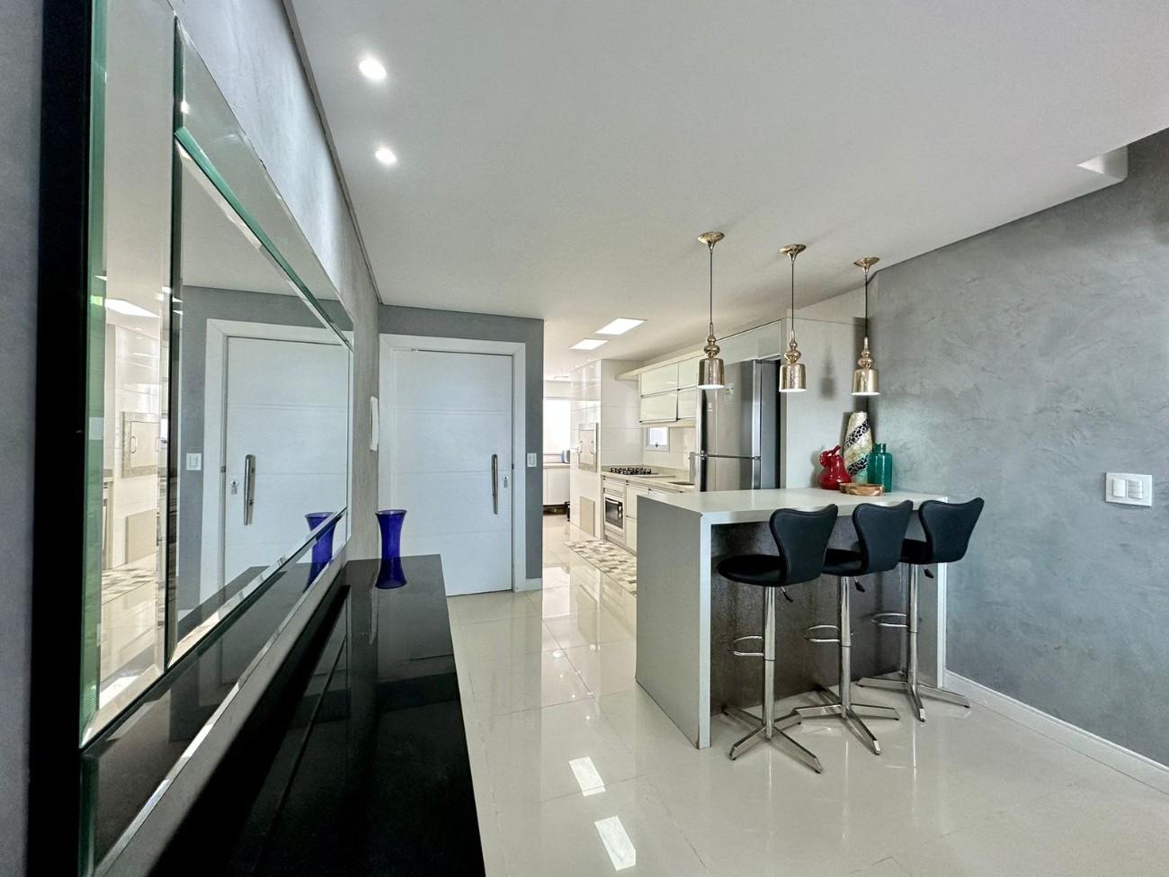 Apartamento à venda com 2 quartos, 100m² - Foto 12