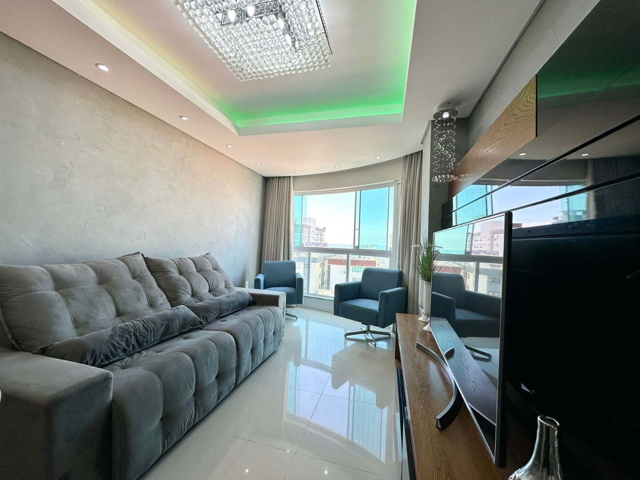 Apartamento à venda com 2 quartos, 100m² - Foto 8