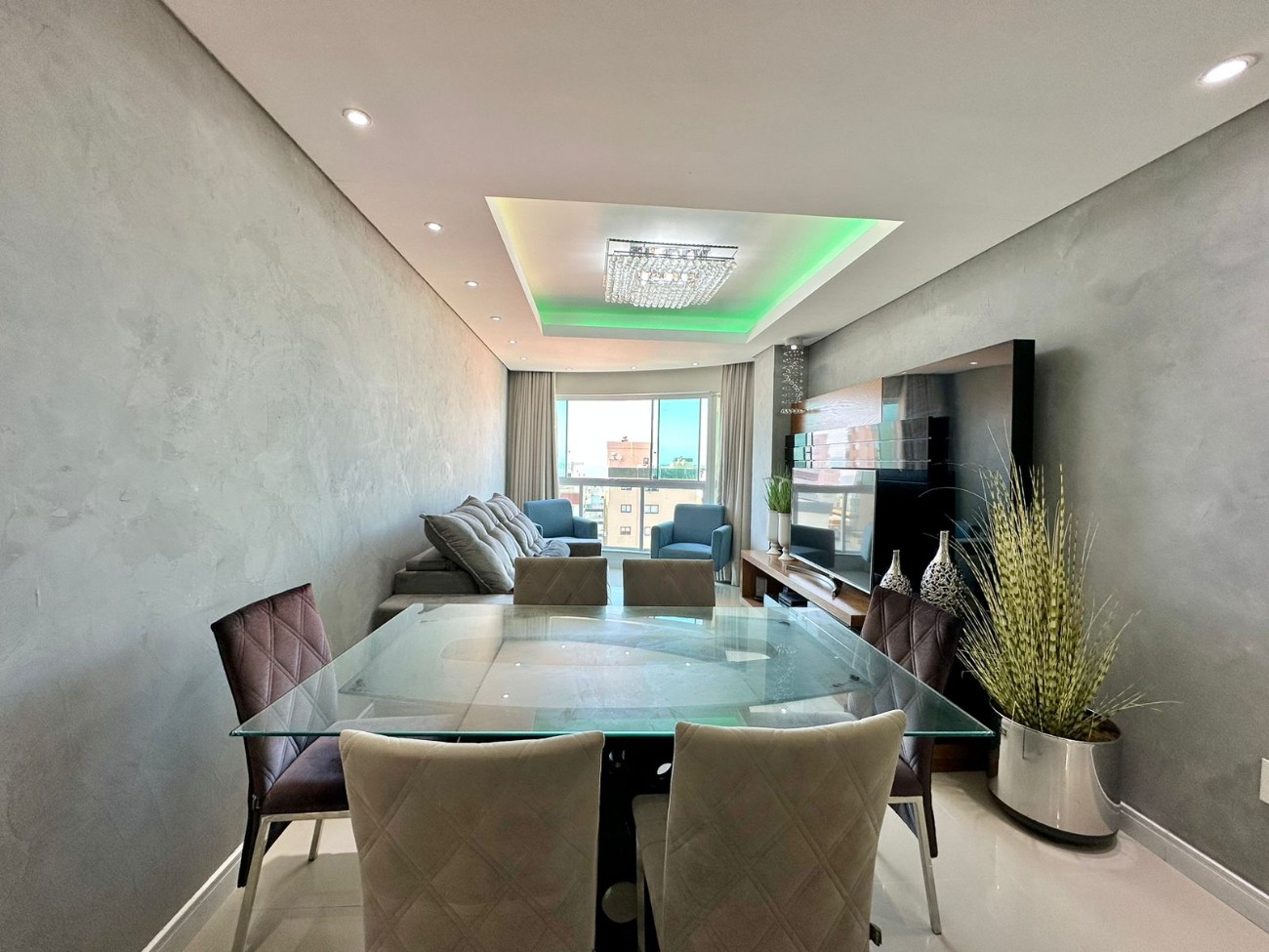 Apartamento à venda com 2 quartos, 100m² - Foto 7