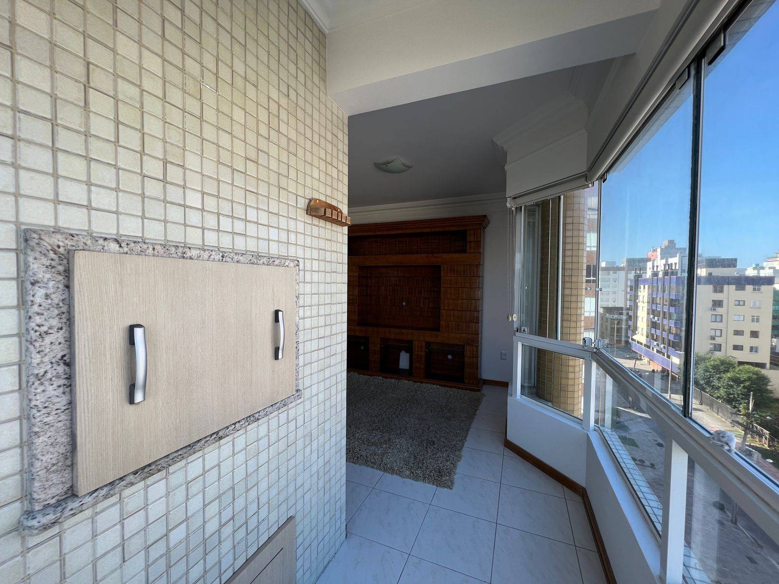 Apartamento à venda com 2 quartos, 103m² - Foto 4