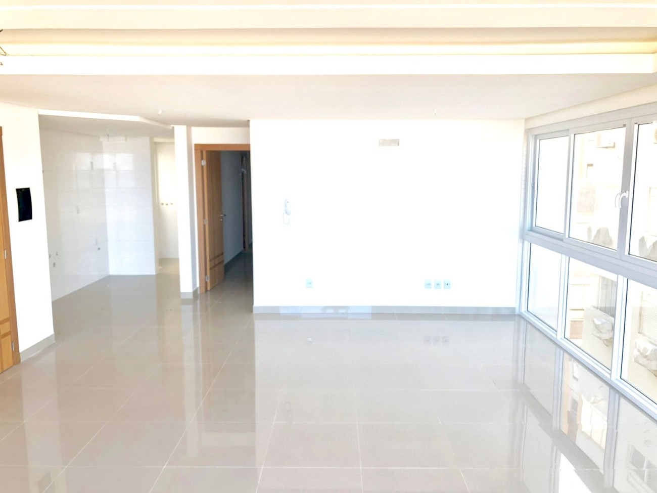 Apartamento à venda com 4 quartos, 158m² - Foto 8
