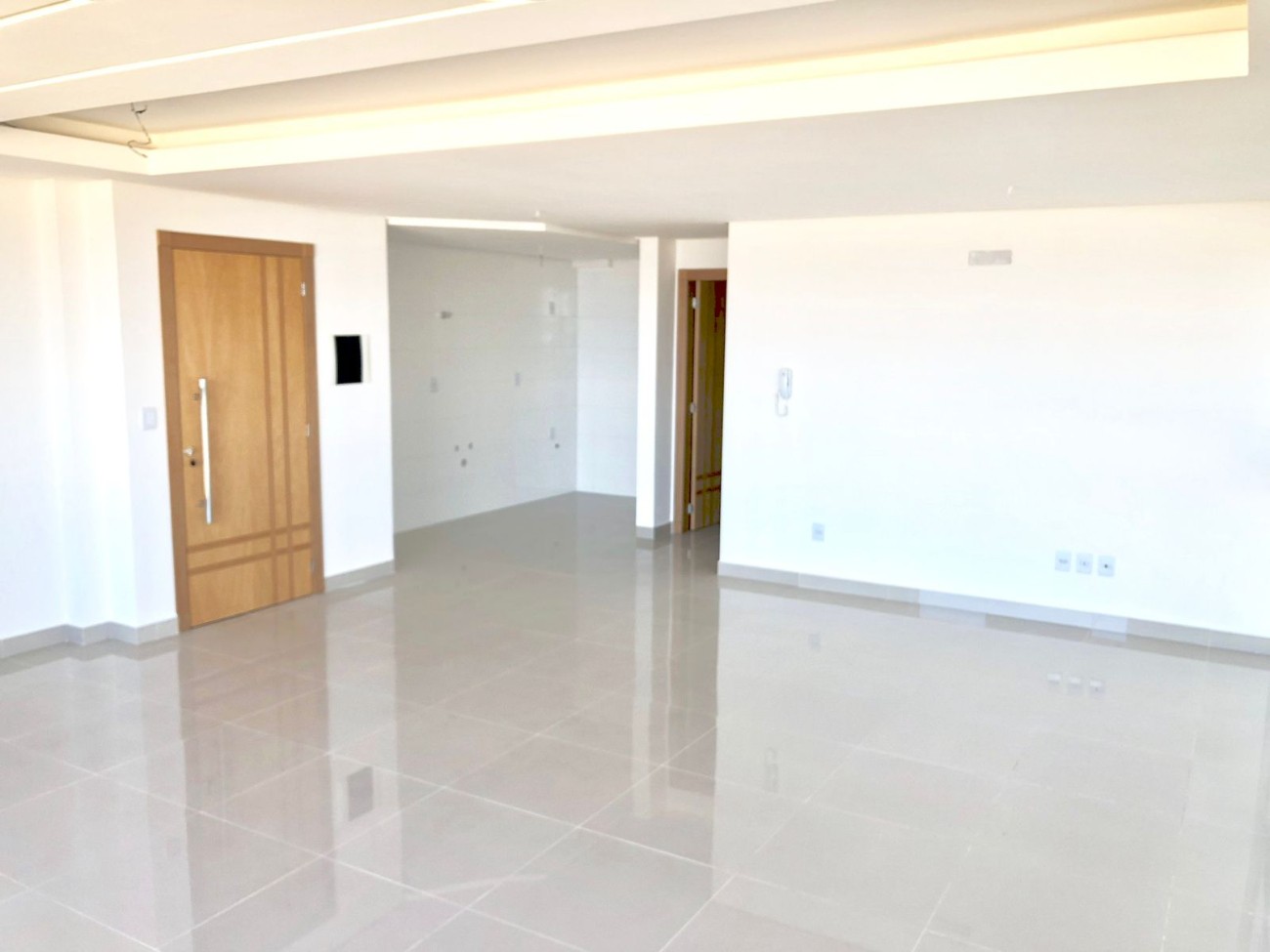Apartamento à venda com 4 quartos, 158m² - Foto 10