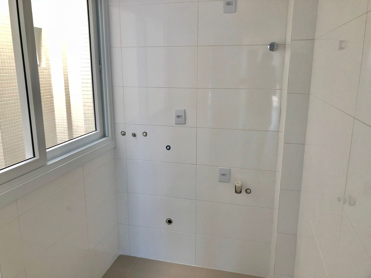 Apartamento à venda com 4 quartos, 158m² - Foto 6