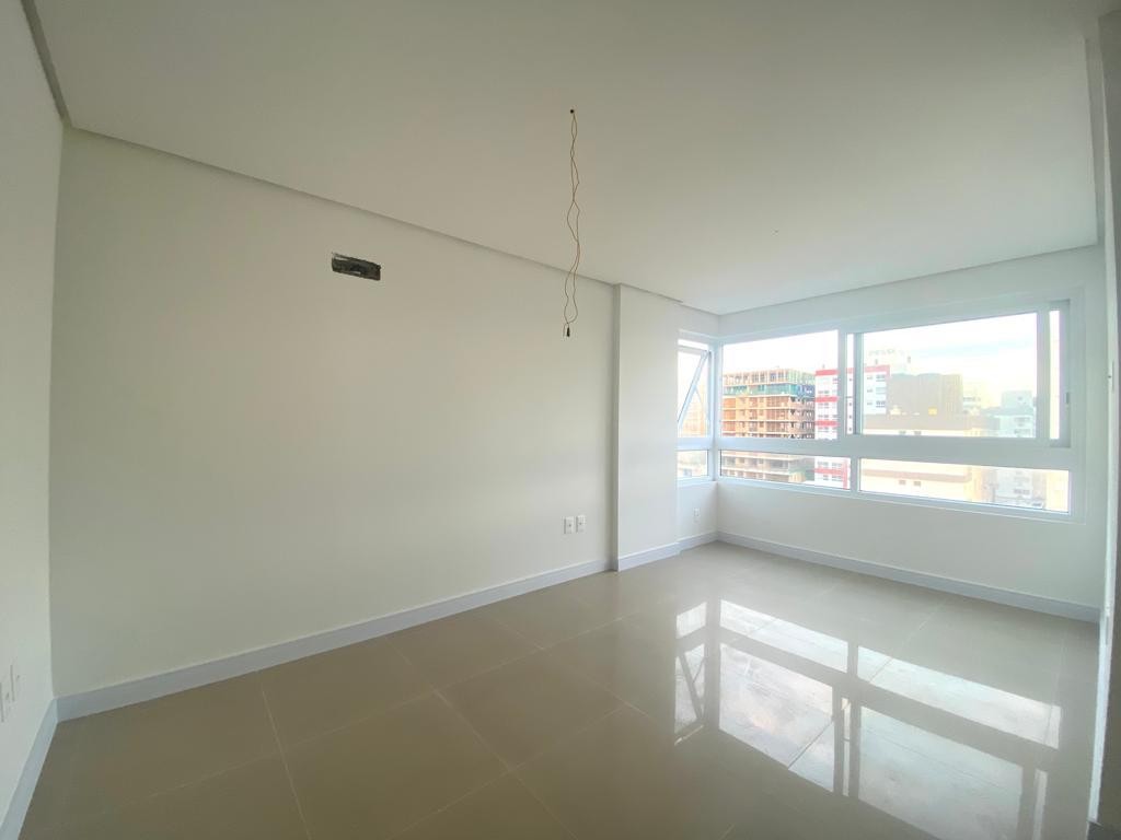 Apartamento à venda com 3 quartos, 112m² - Foto 4