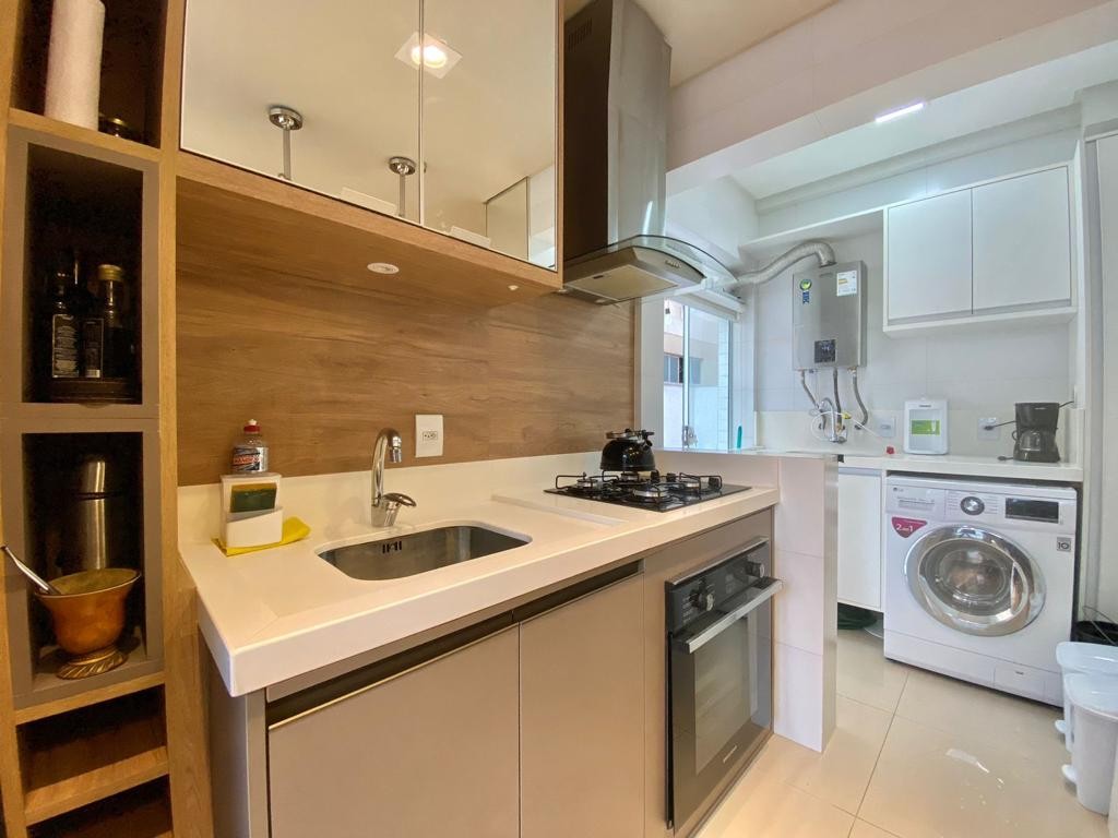 Apartamento à venda com 2 quartos, 111m² - Foto 10