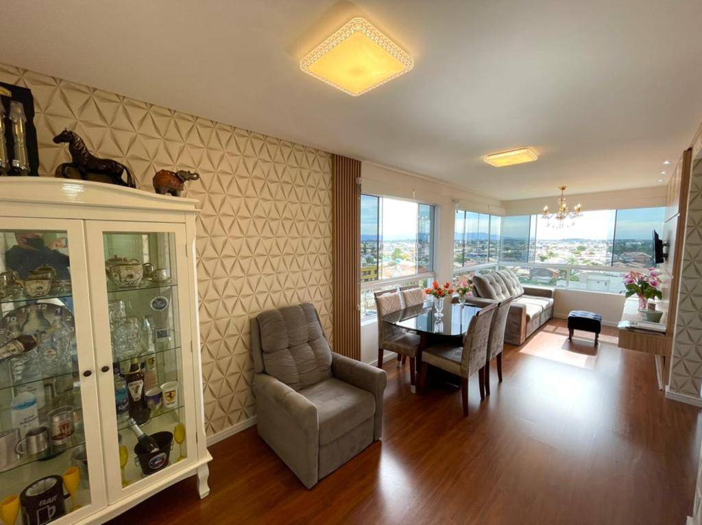 Apartamento à venda com 3 quartos, 116m² - Foto 10