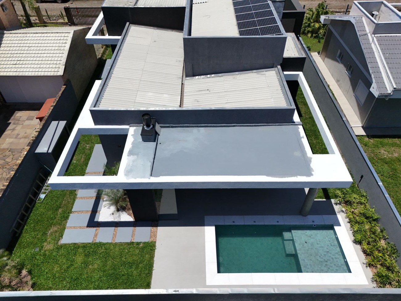 Casa, 3 quartos, 241 m² - Foto 4