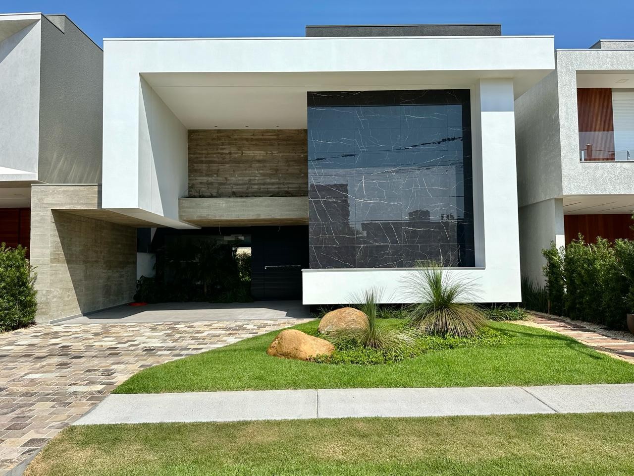 Casa em Condomínio 5 dormitórios à venda em Parque Antártica  Capão da Canoa | Ref.: 6808