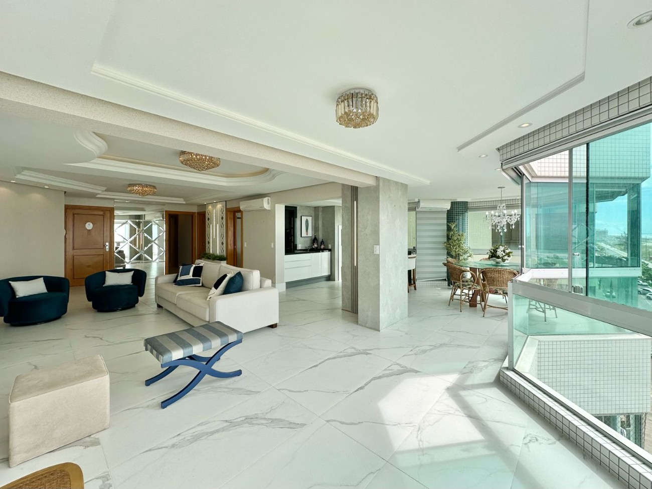 Apartamento, 4 quartos, 217 m² - Foto 9