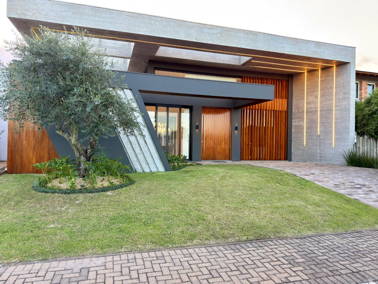 Casa em Condomínio 4 dormitórios à venda em Zona Nova Capão da Canoa | Ref.: 6981