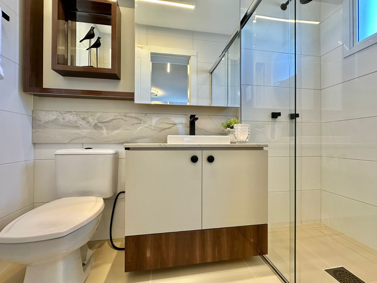 Apartamento à venda com 3 quartos, 181m² - Foto 6