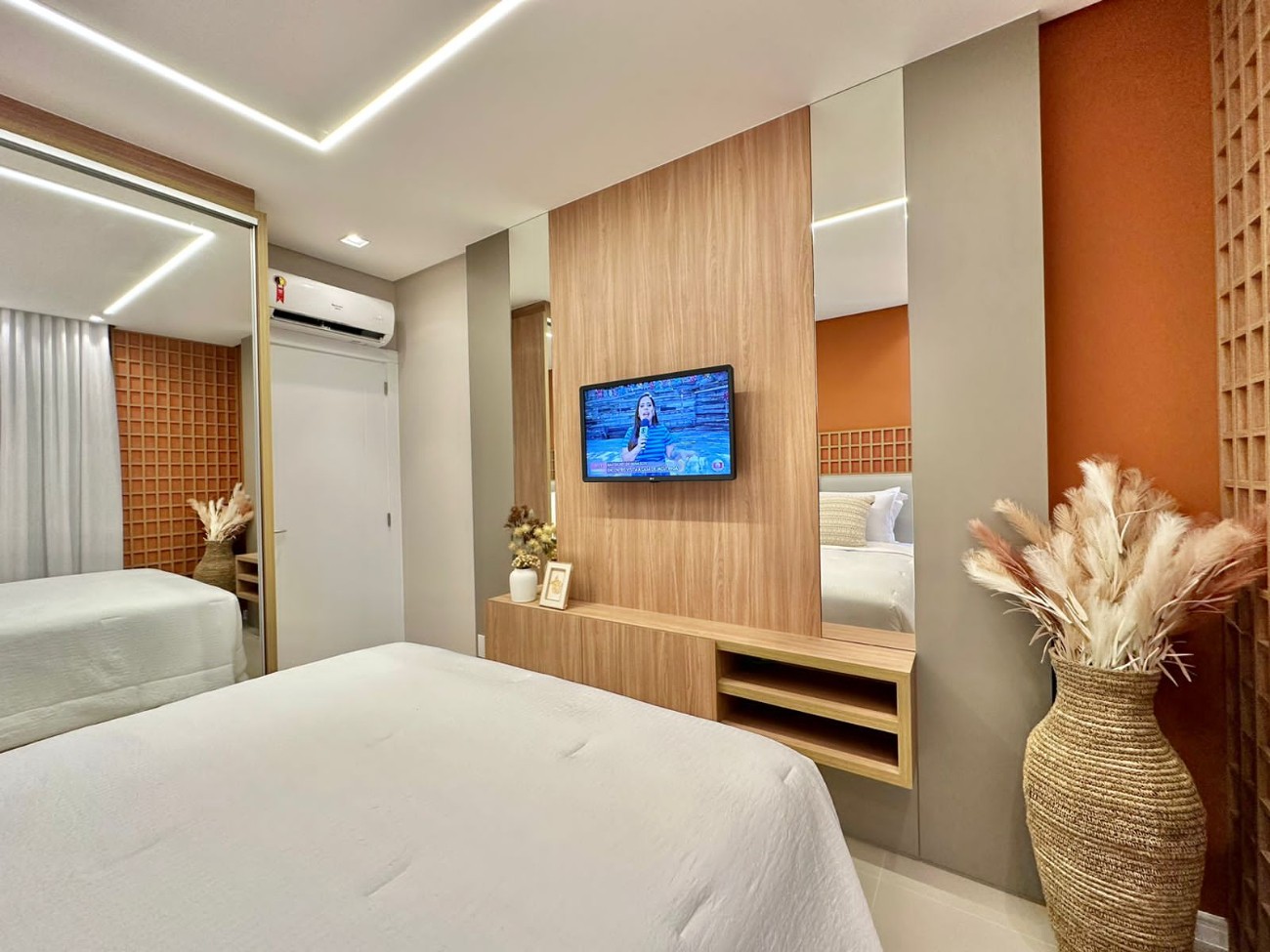 Apartamento à venda com 3 quartos, 181m² - Foto 11
