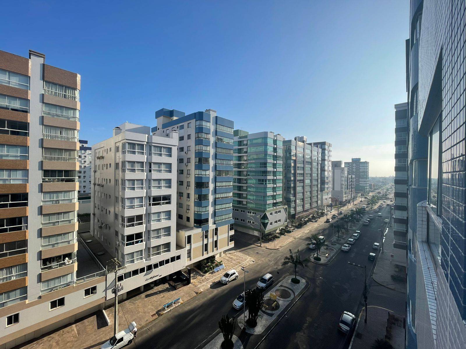 Apartamento à venda com 2 quartos, 107m² - Foto 11