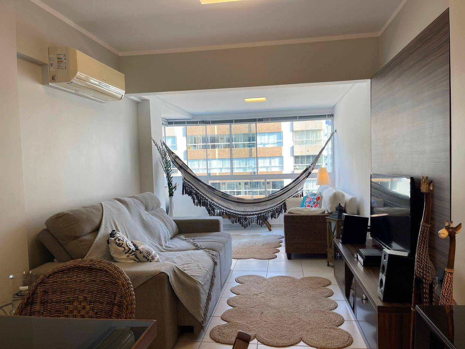 Apartamento à venda com 2 quartos, 107m² - Foto 6