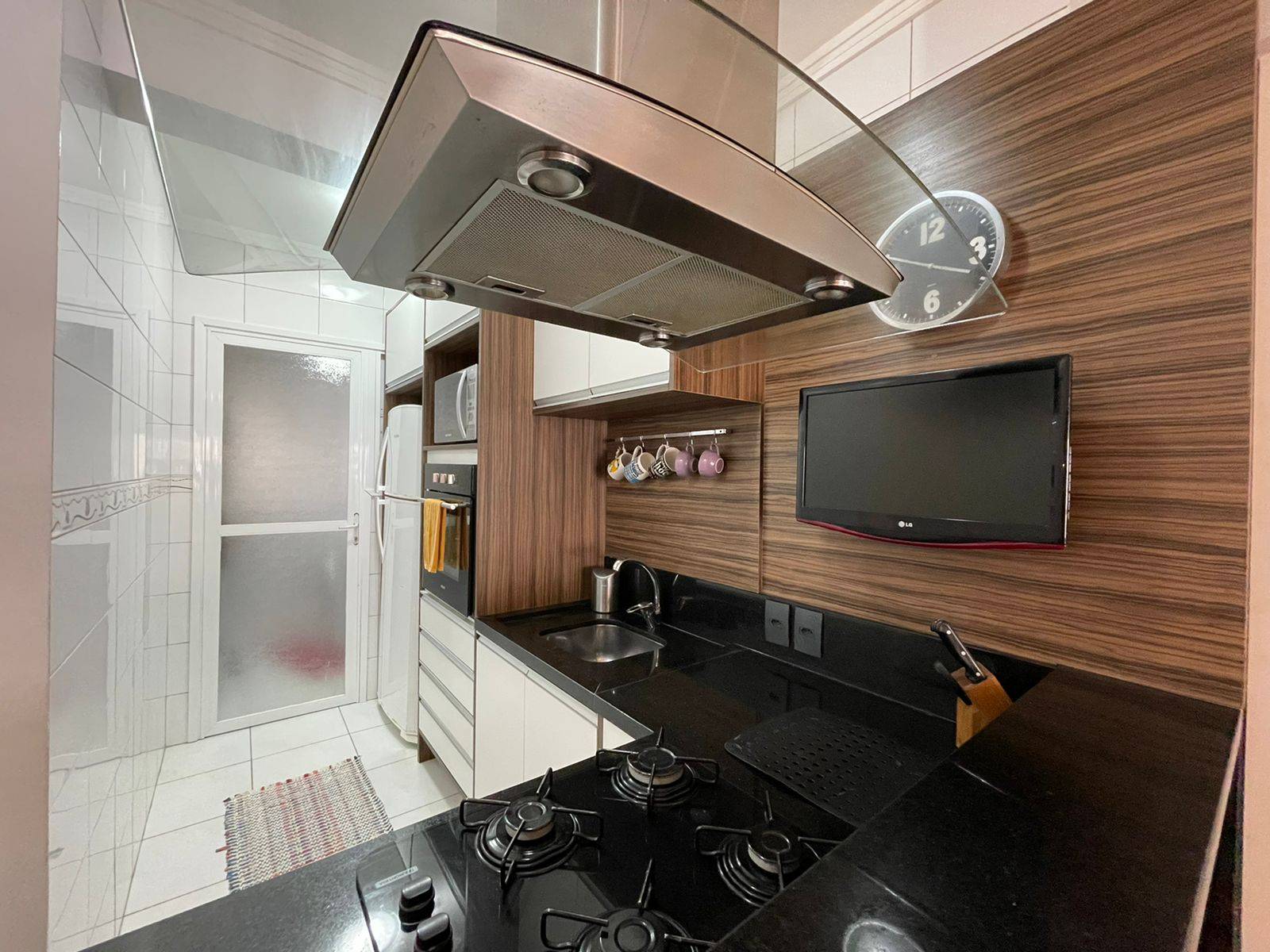 Apartamento à venda com 2 quartos, 107m² - Foto 16
