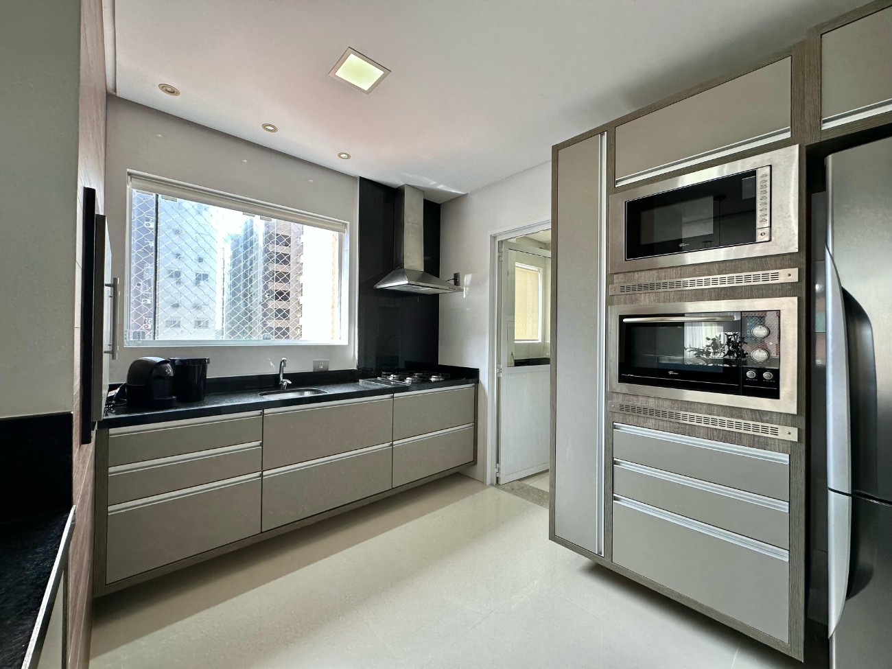 Apartamento, 3 quartos, 172 m² - Foto 11