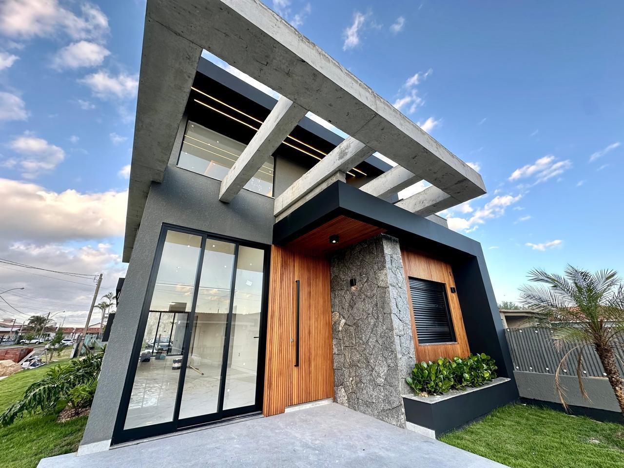 Casa, 3 quartos, 129 m² - Foto 2