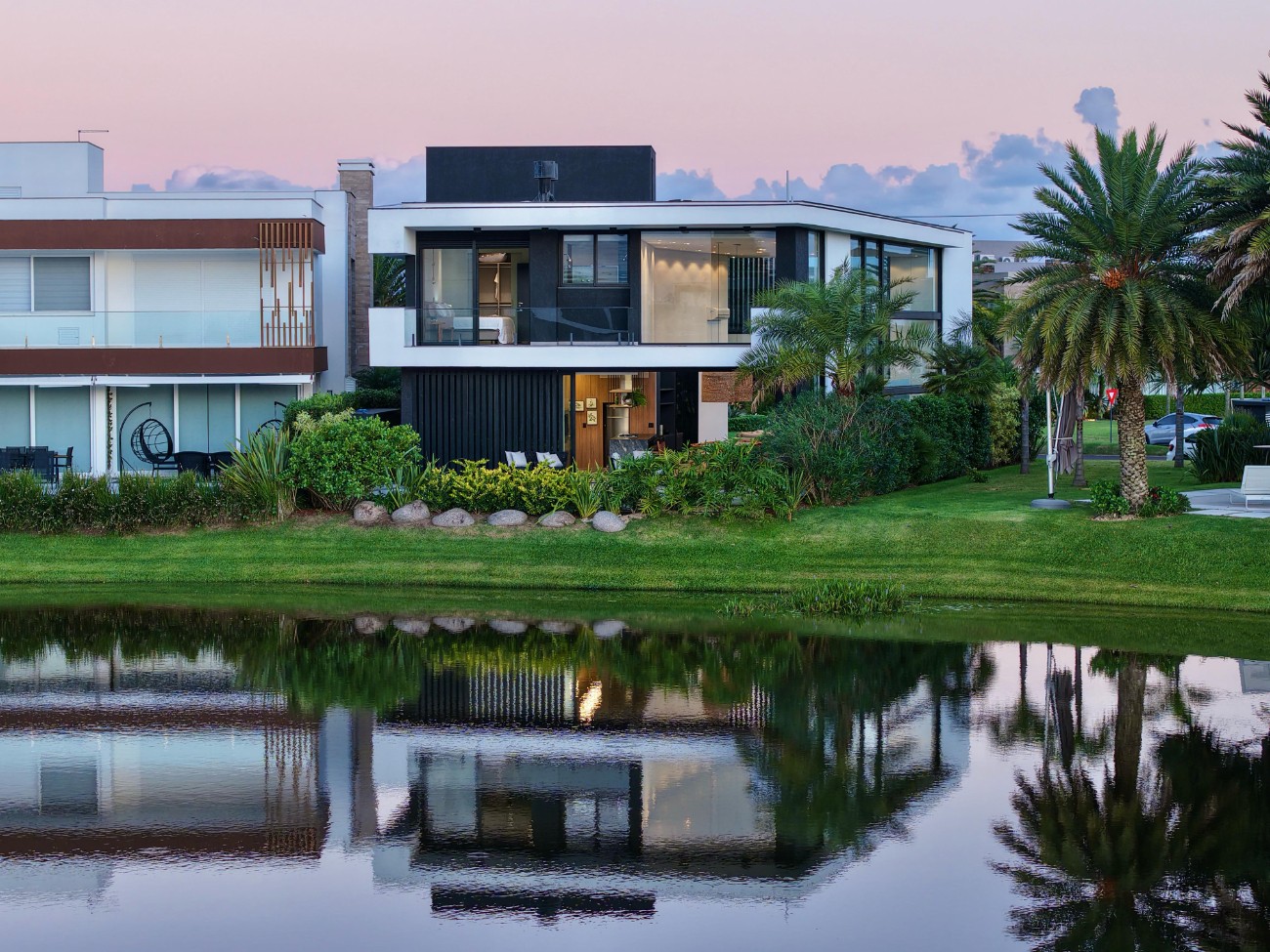 Casa em Condomínio 5 dormitórios à venda emcentro Xangri-lá | Ref.: 8706