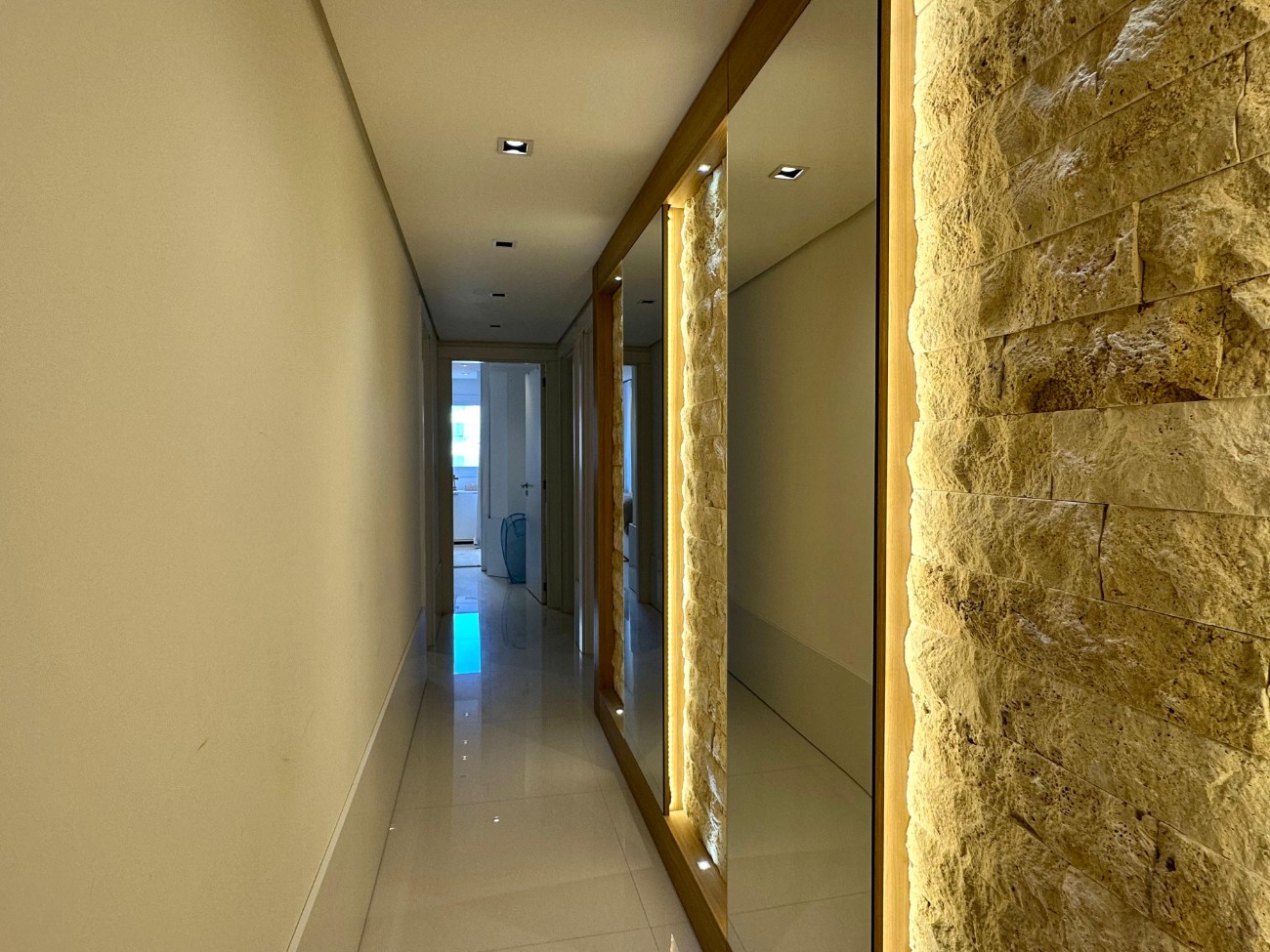 Apartamento, 3 quartos, 137 m² - Foto 4