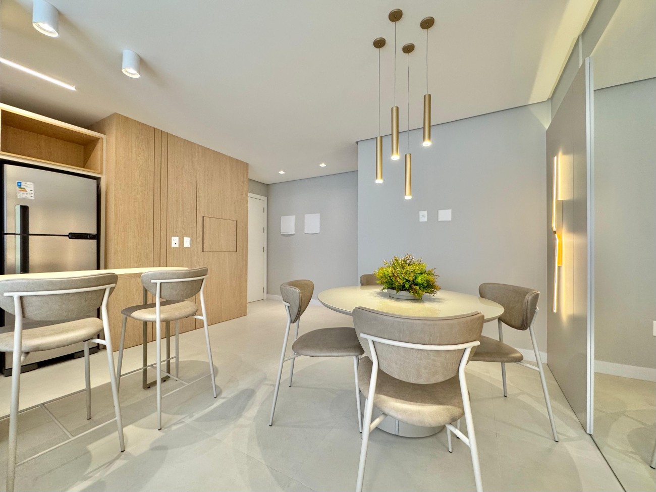 Apartamento, 1 quarto, 79 m² - Foto 4