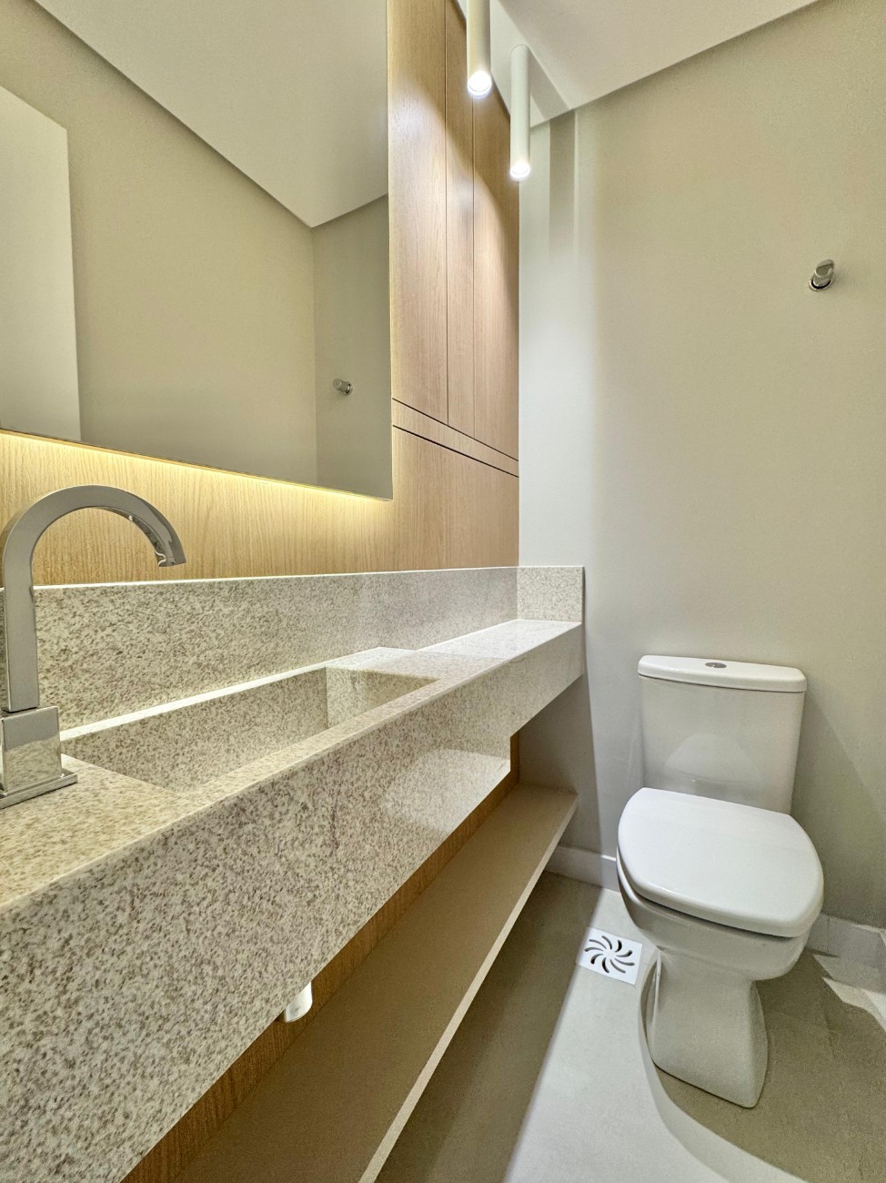 Apartamento, 1 quarto, 79 m² - Foto 14