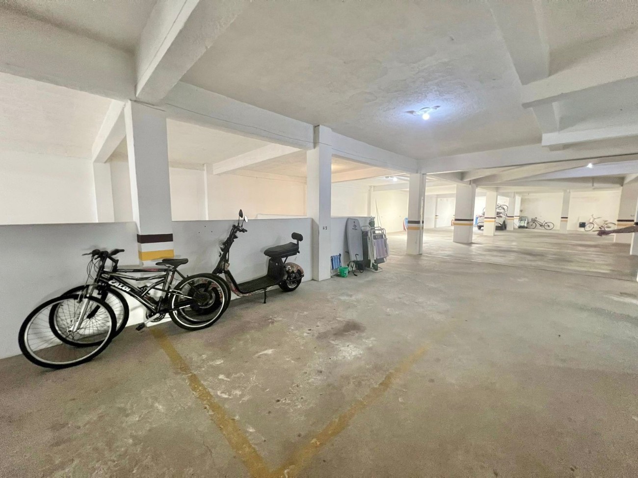Apartamento à venda com 3 quartos, 163m² - Foto 9