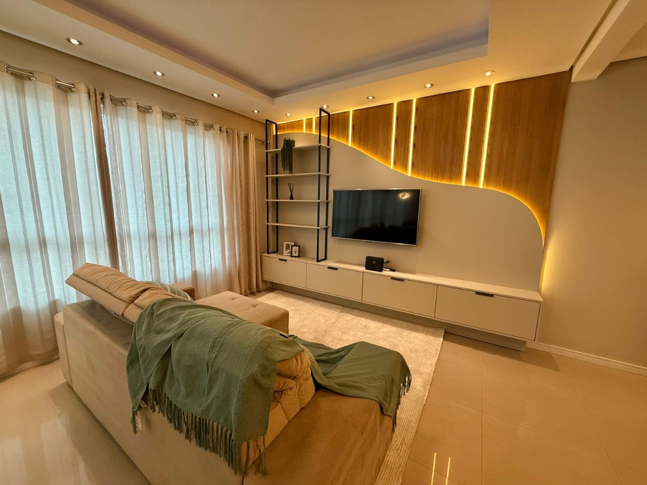 Apartamento 3 dormitórios à venda em Zona Nova Capão da Canoa | Ref.: 9396