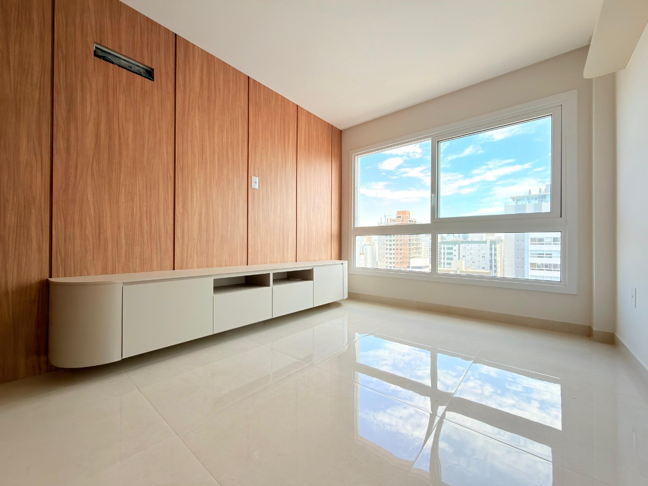Apartamento 2 dormitórios à venda em Centro Capão da Canoa | Ref.: 9686