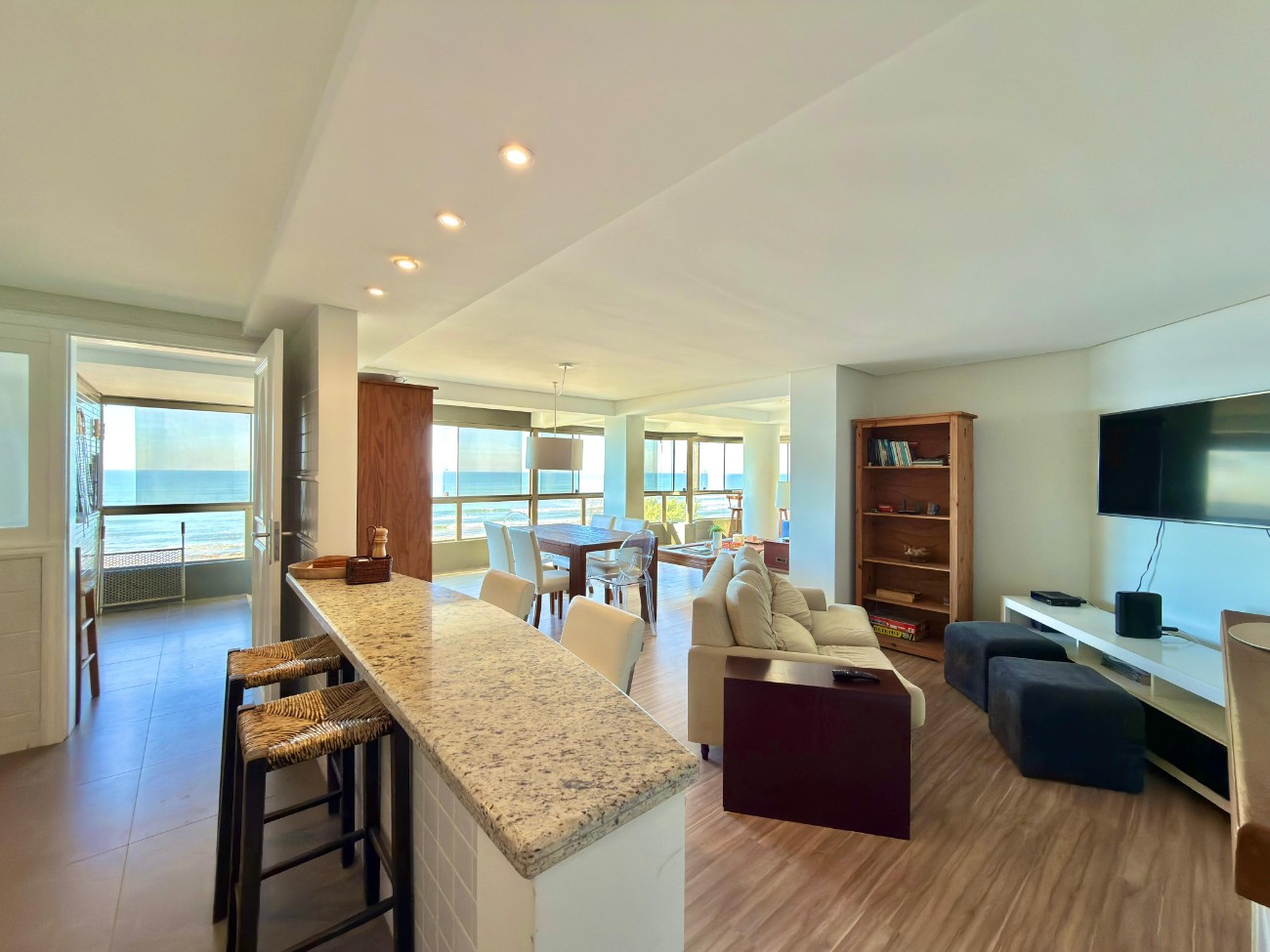 Apartamento 3 dormitórios à venda em Navegantes Capão da Canoa | Ref.: 9695