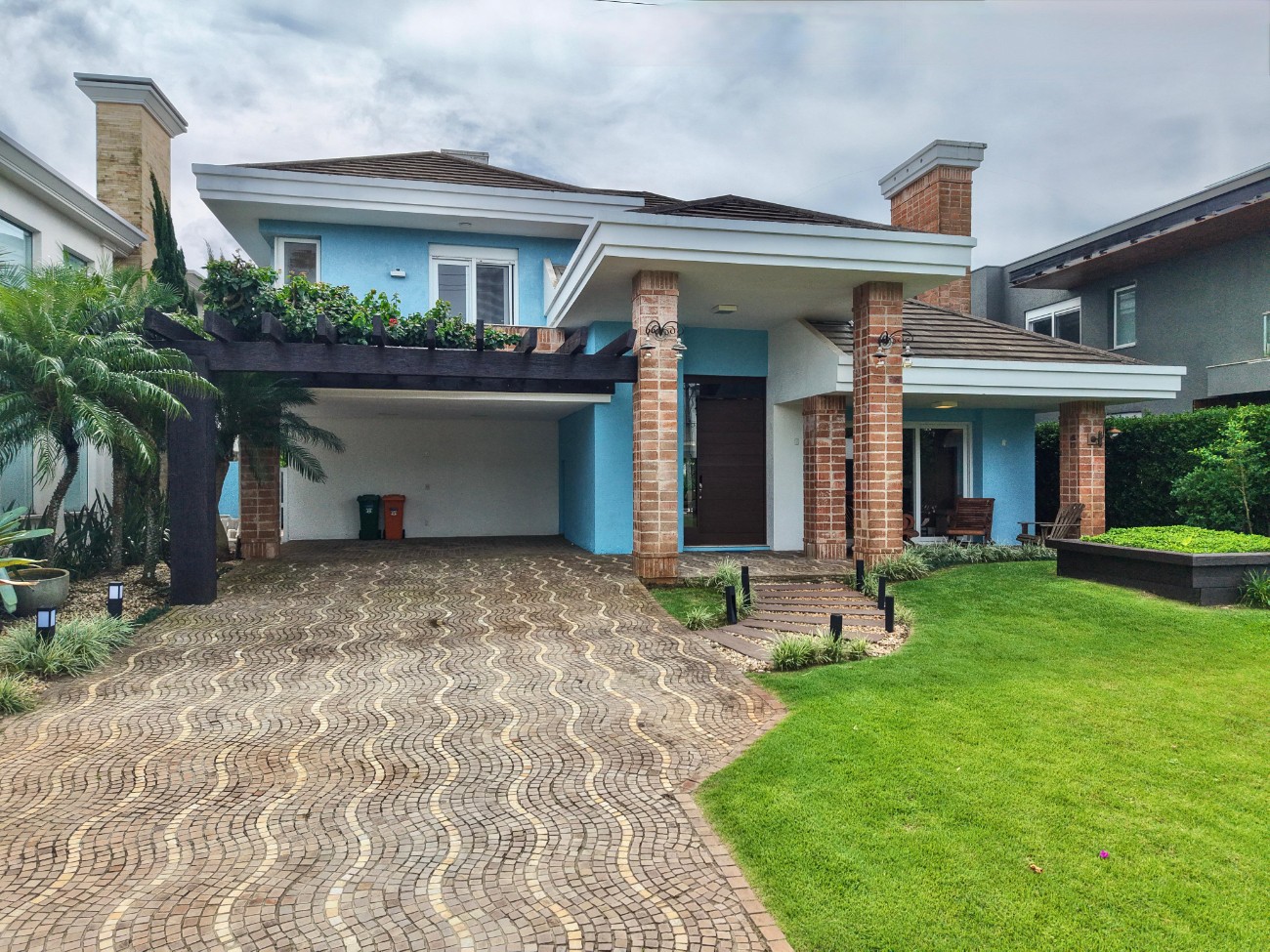 Casa em Condomínio 5 dormitórios à venda em Centro Capão da Canoa | Ref.: 9948